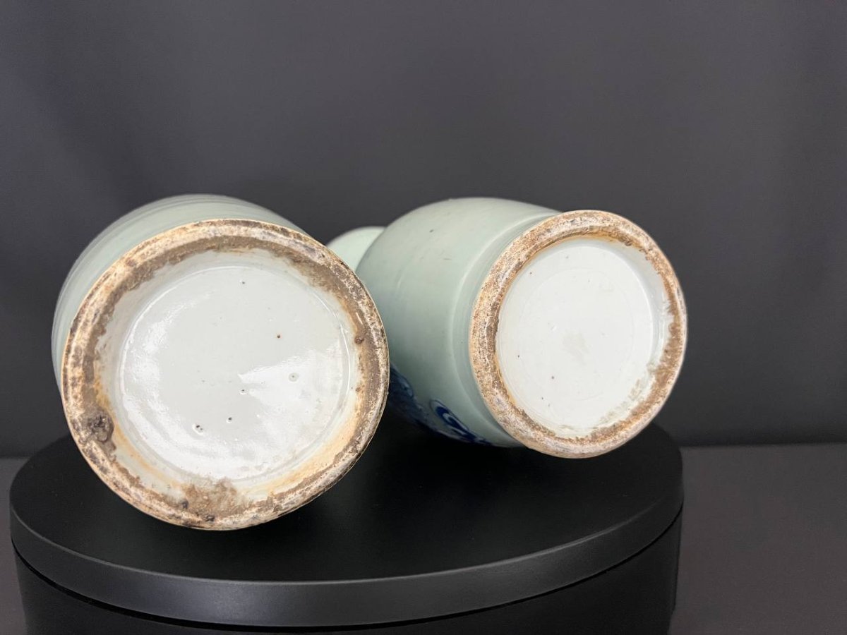 Pair Of Blue And White Porcelain Vases, Decorated With Fo Lions, China-photo-5
