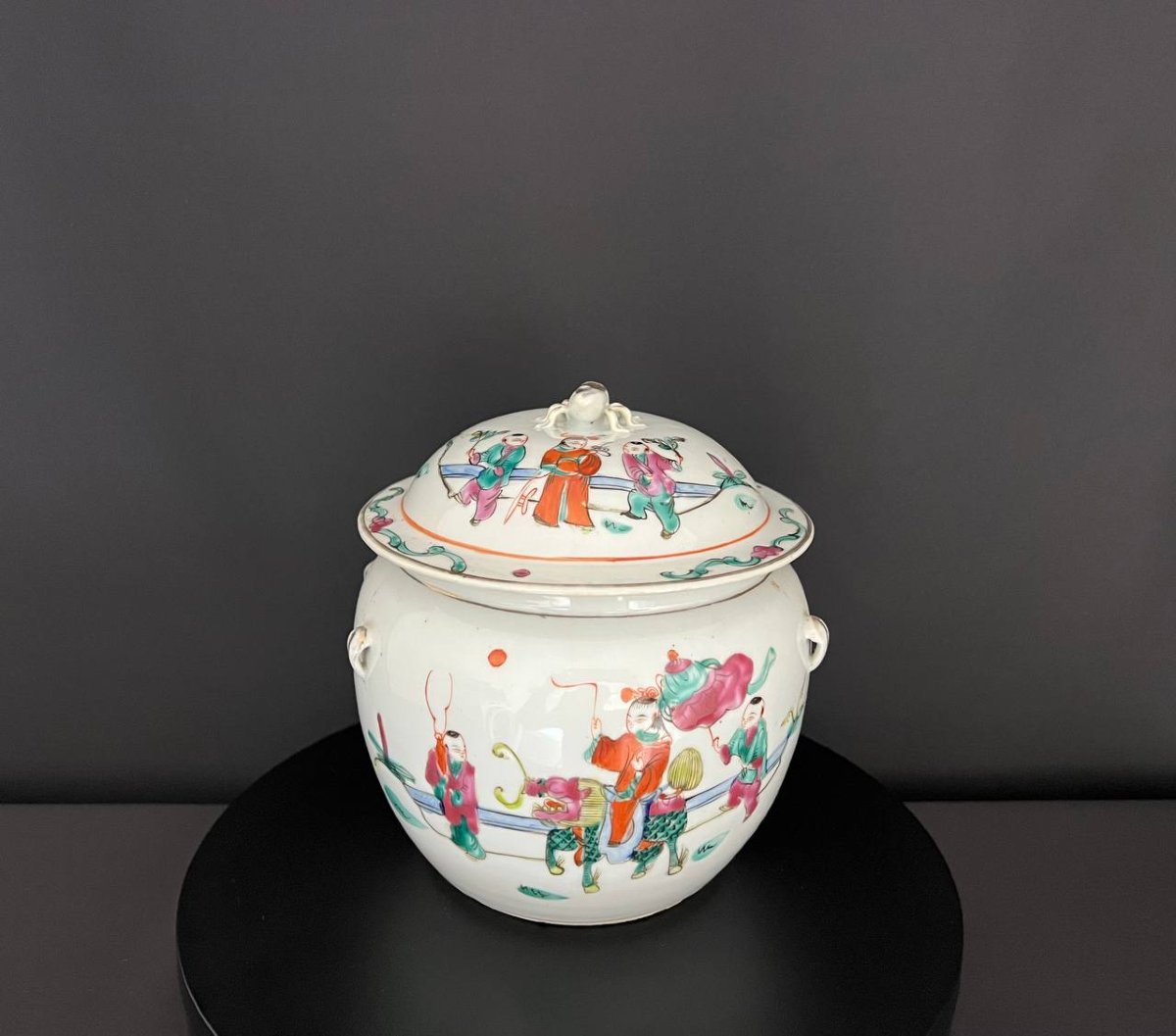 Covered Pot In Chinese Porcelain, Famille Rose Decoration With Children, Late 19th – Early 20th-photo-1