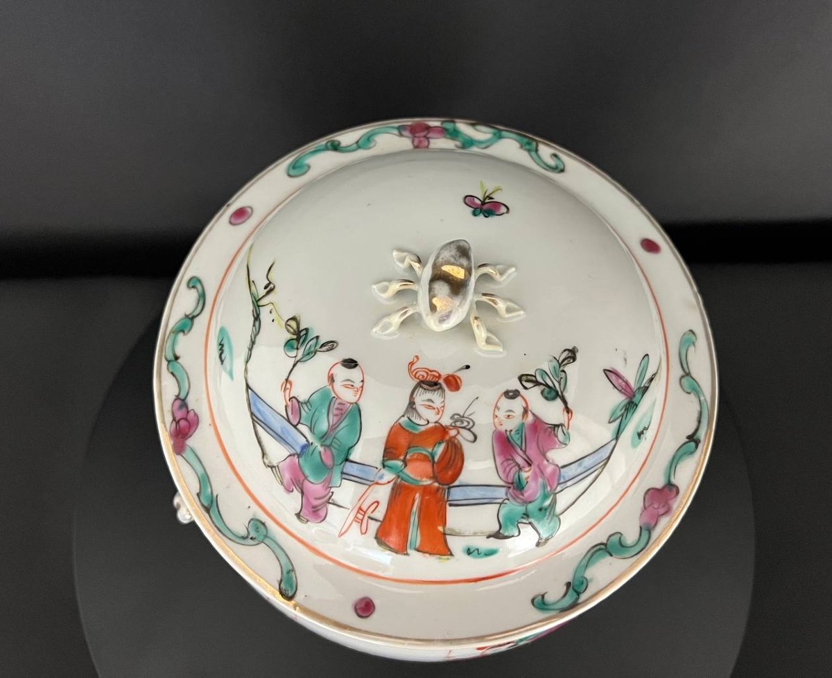 Covered Pot In Chinese Porcelain, Famille Rose Decoration With Children, Late 19th – Early 20th-photo-3