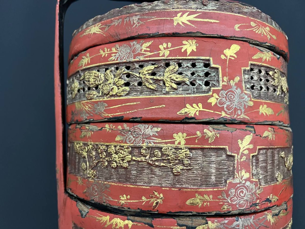 Chinese Wedding Basket In Red And Gold Lacquer-photo-5