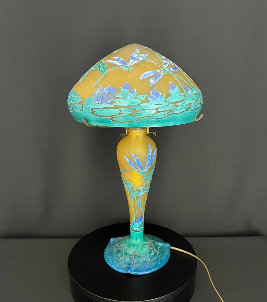 Odéon La Rochère Lamp – Dragonflies And Water Lilies