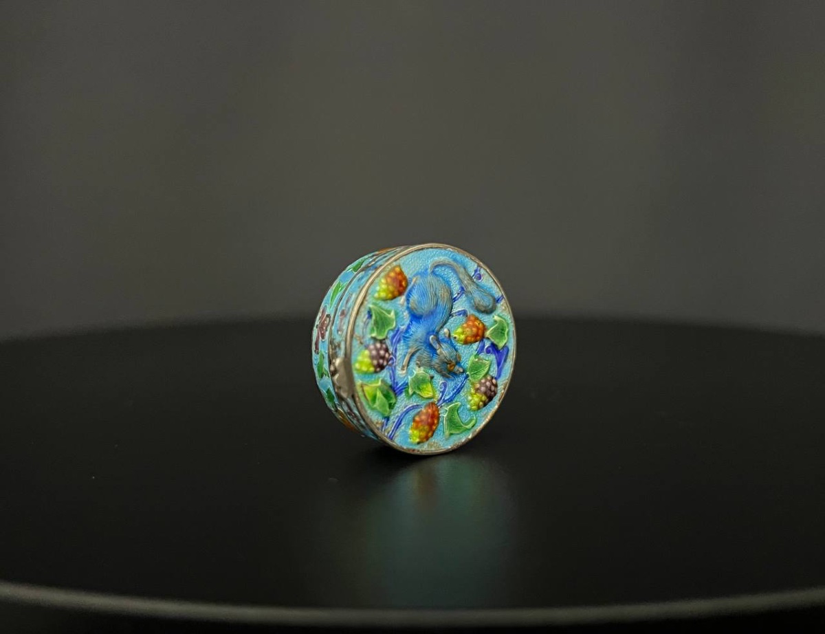 Miniature Cloisonné Enamel Silver Box – Squirrel And Grapes – Late 19th / Early 20th Century-photo-4