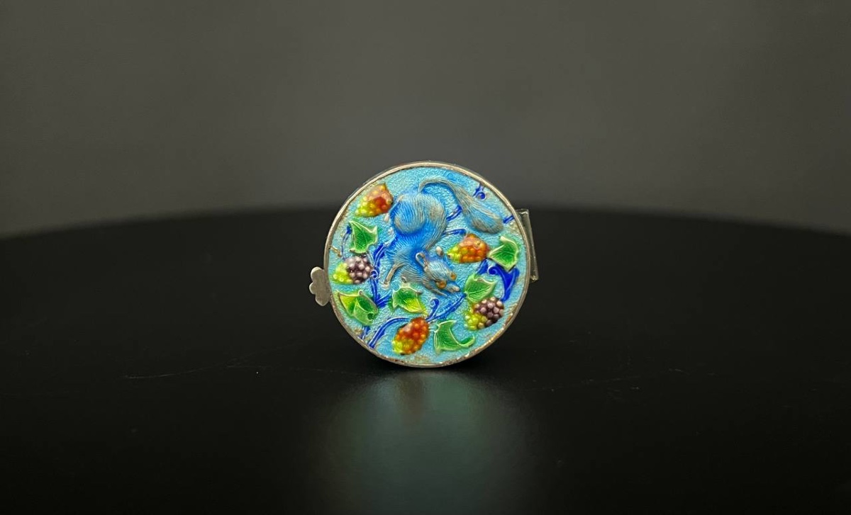 Miniature Cloisonné Enamel Silver Box – Squirrel And Grapes – Late 19th / Early 20th Century