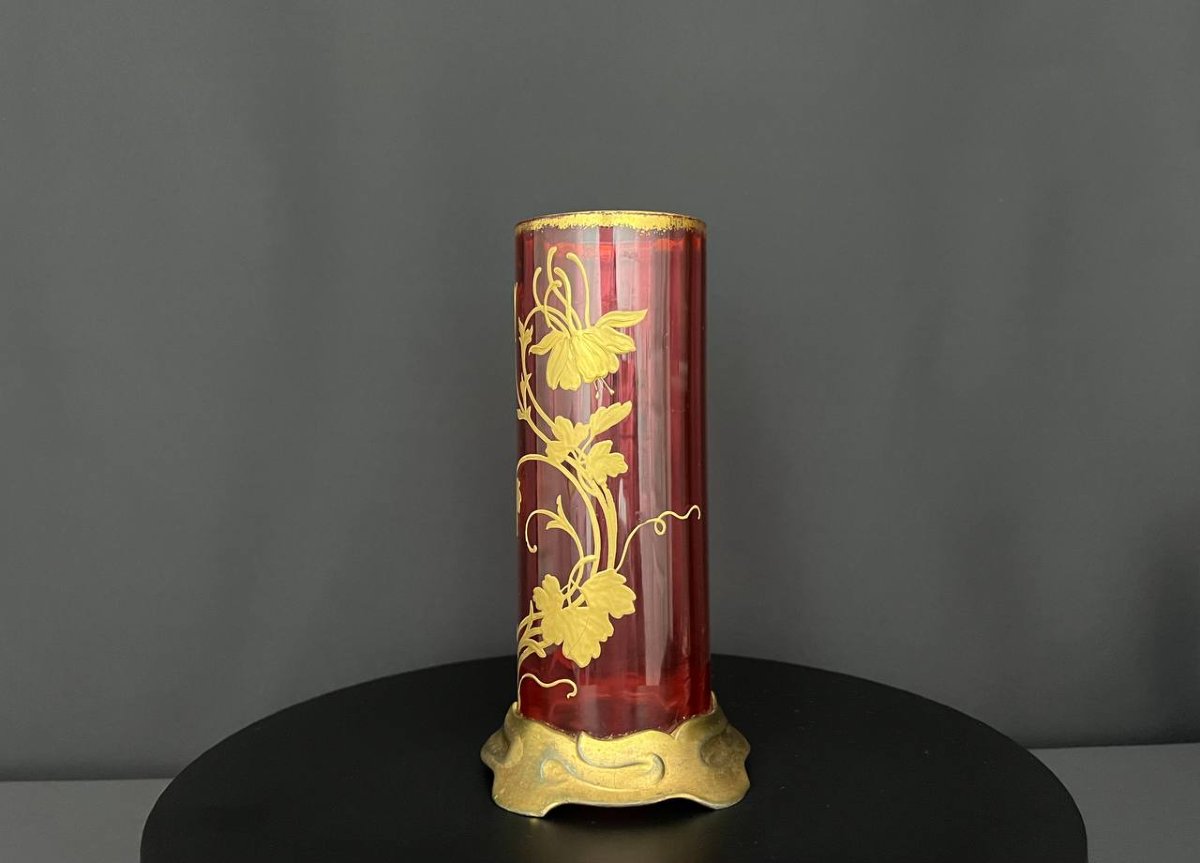Vase en cristal rubis doré, monture en bronze, attribué à Baccarat-photo-1