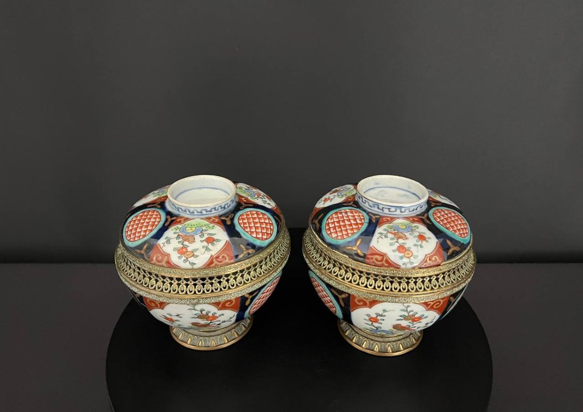 Pair Of Imari Porcelain Potpourri Jars Mounted In Bronze, Japan, 19th Century-photo-2