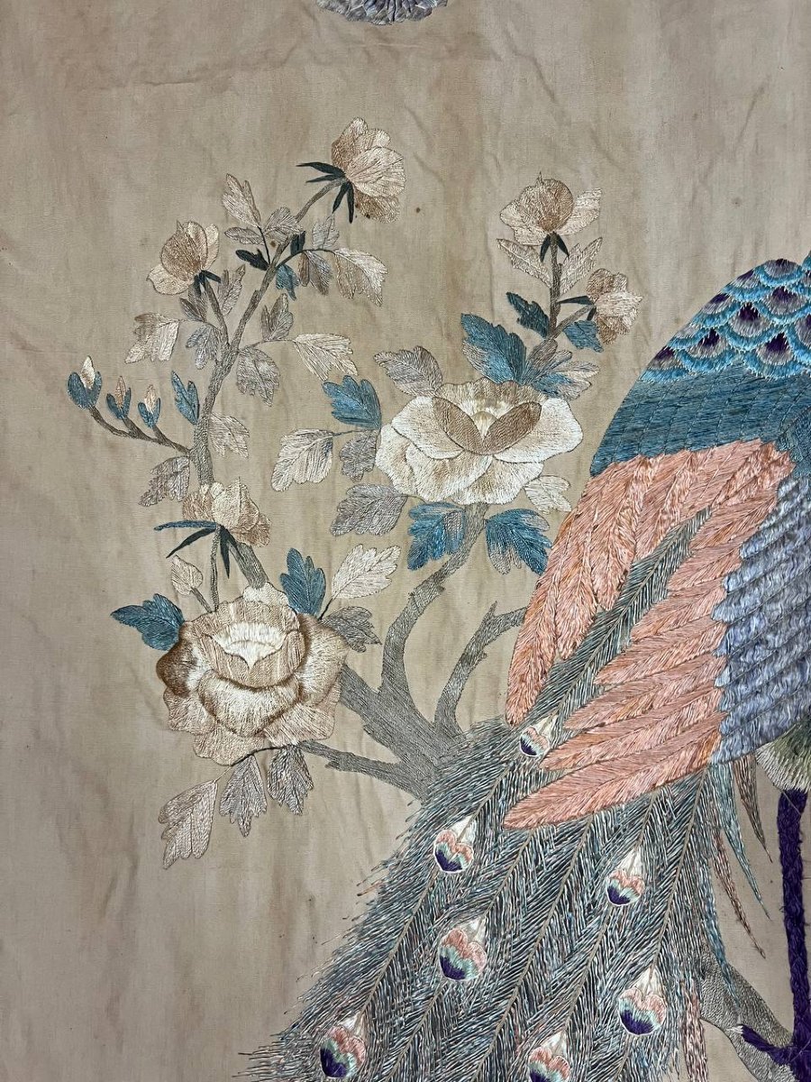 Antique Asian Embroidery On Silk, Vietnam-photo-2