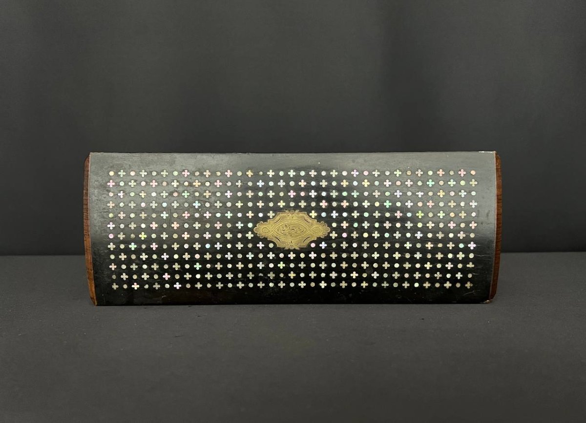Antique Glove Box In Blackened Wood And Mother-of-pearl Marquetry, 19th Century-photo-2