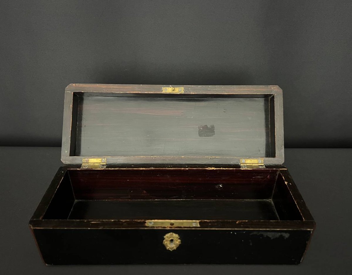 Antique Glove Box In Blackened Wood And Mother-of-pearl Marquetry, 19th Century-photo-2