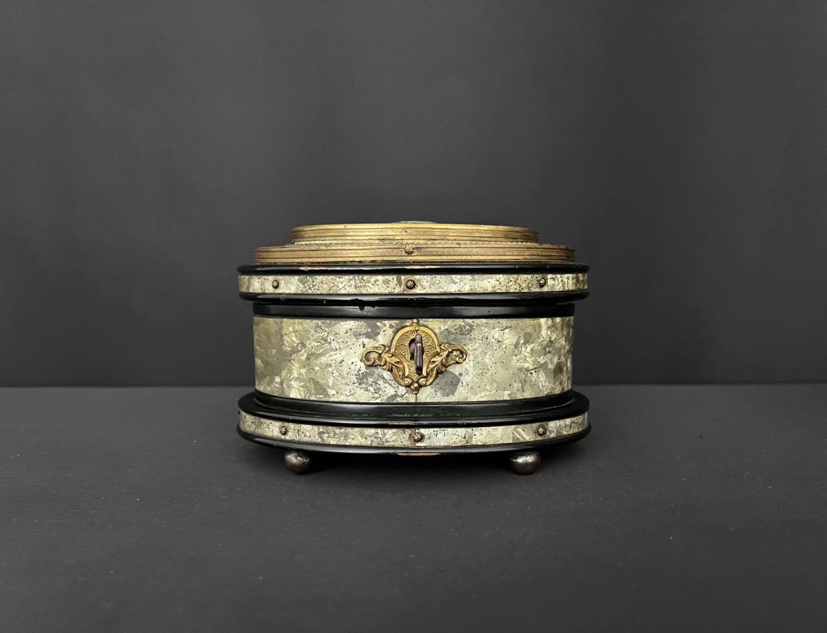 Boîte à bijoux Napoléon III ovale en bois noirci-photo-2