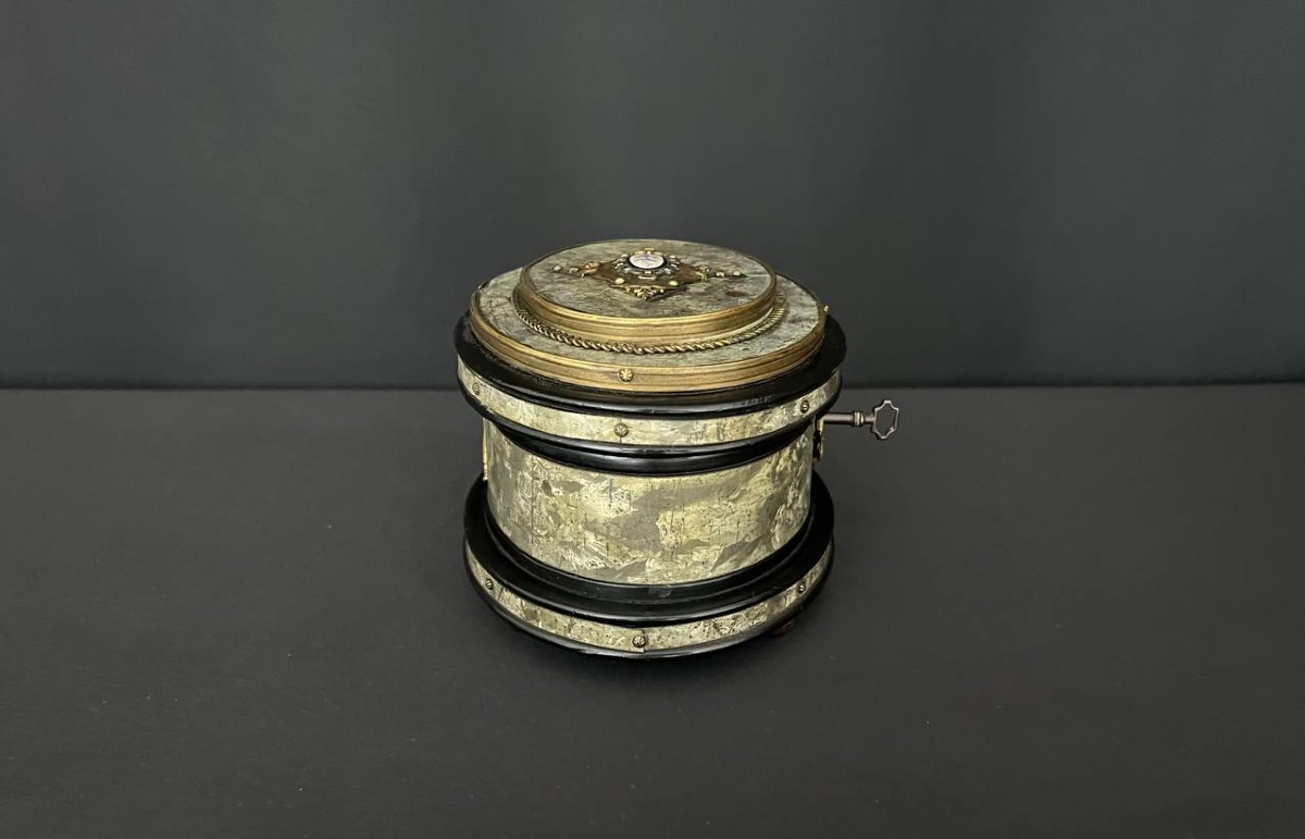 Boîte à bijoux Napoléon III ovale en bois noirci-photo-4