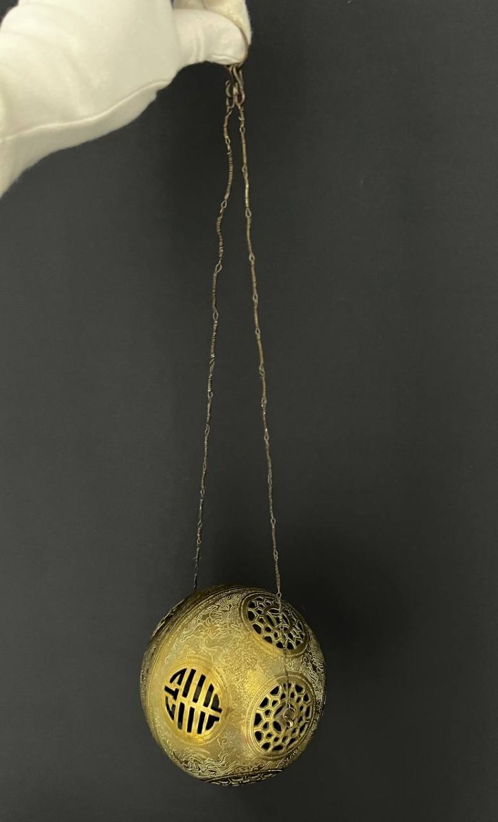 Rare Antique Spherical Openwork Brass Incense Burner, China, Qing Dynasty, 19th Century-photo-3
