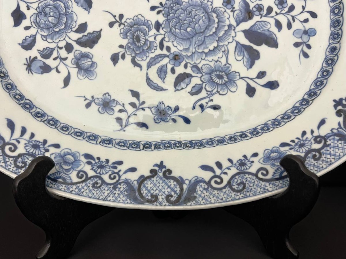 Large Pair Of Oval Chinese Porcelain Dishes With Blue And White Decoration-photo-5