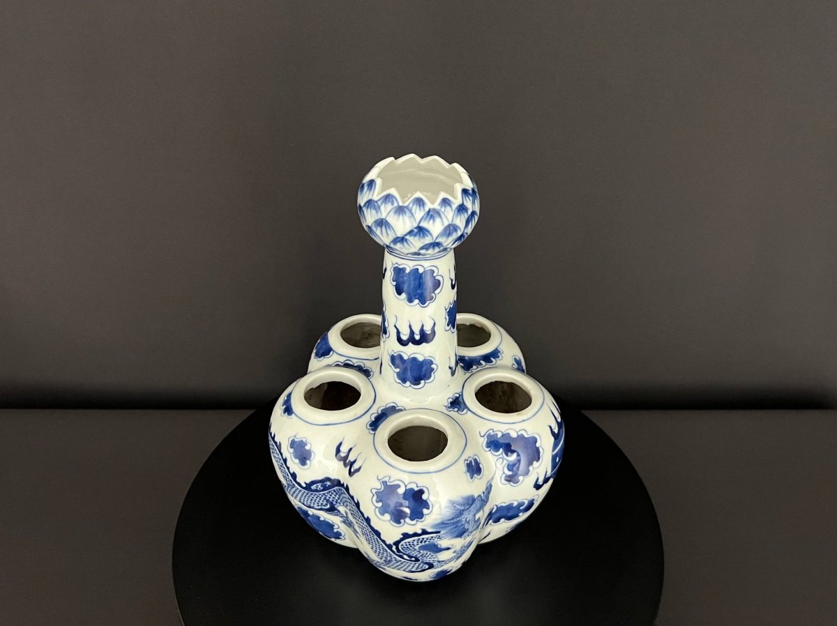 Blue And White Chinese Porcelain Vase With Dragon Design-photo-3
