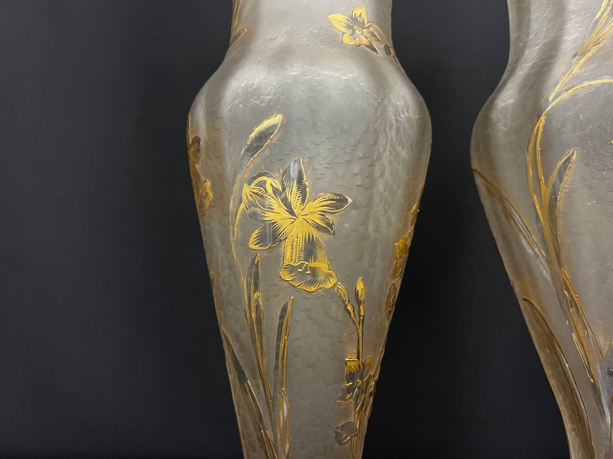 Pair Of Frosted Glass Vases With Gilded Floral Decoration - Cristallerie De Saint-denis-photo-5