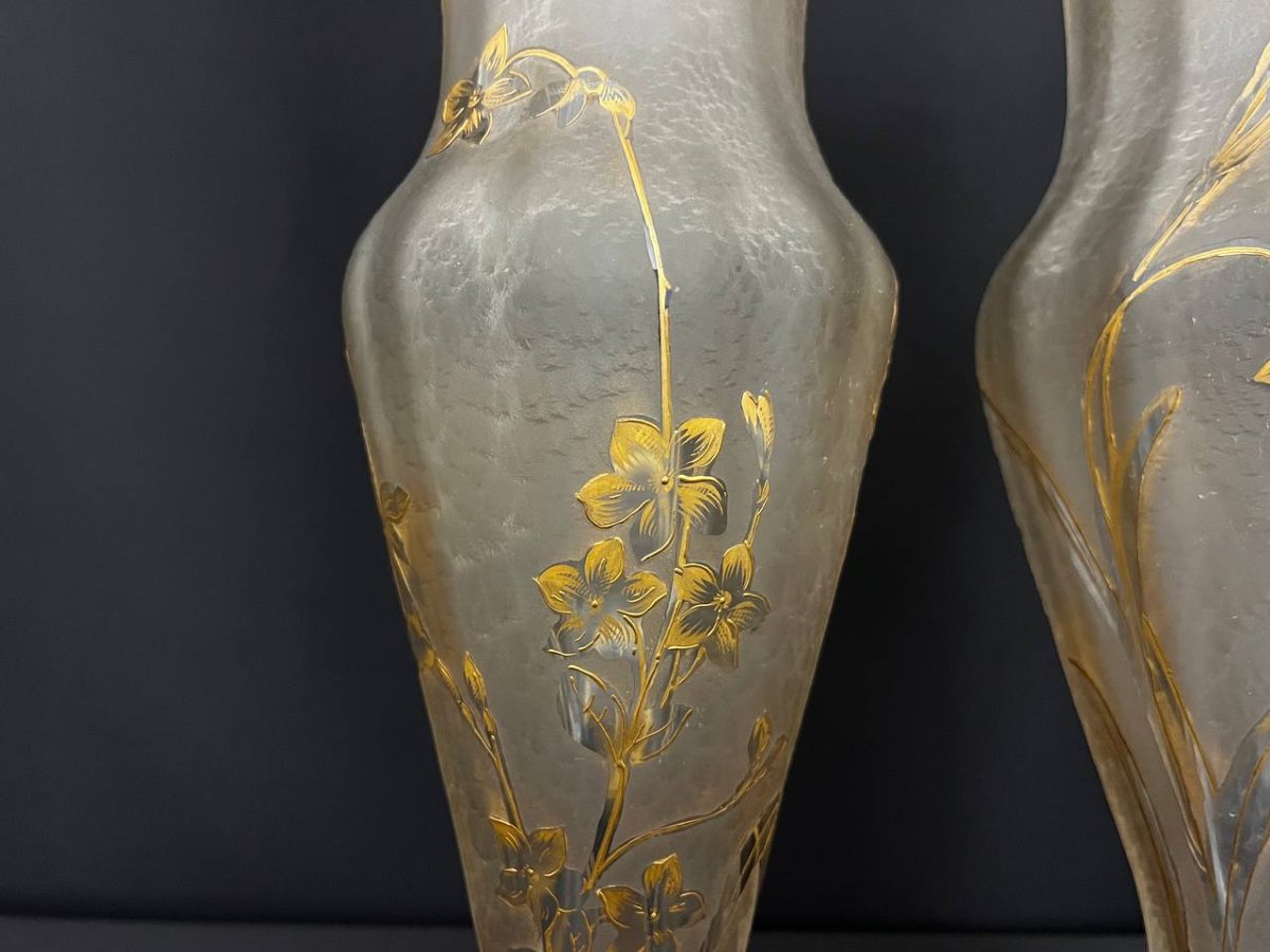 Pair Of Frosted Glass Vases With Gilded Floral Decoration - Cristallerie De Saint-denis-photo-6