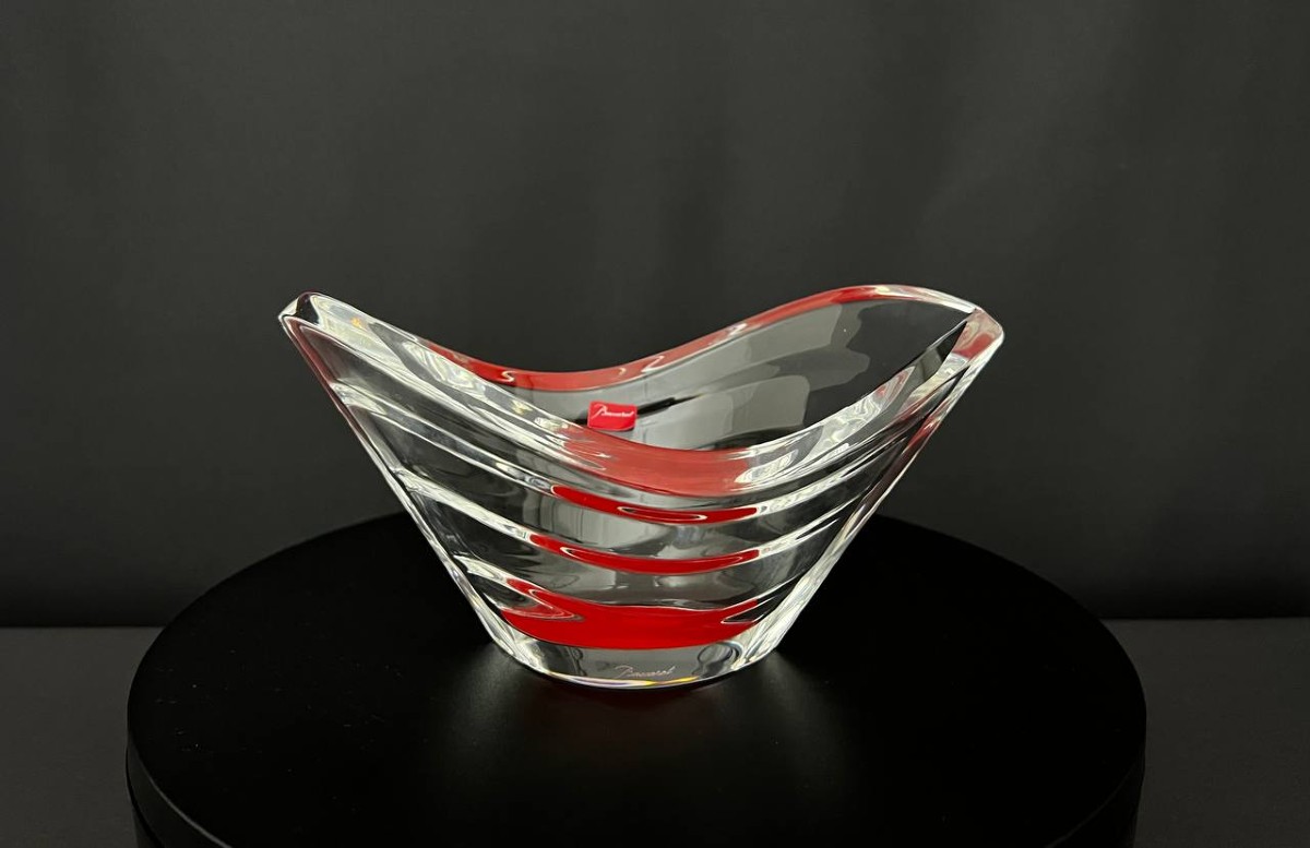 Vase Baccarat modèle Wave en cristal massif – Coffret d’origine