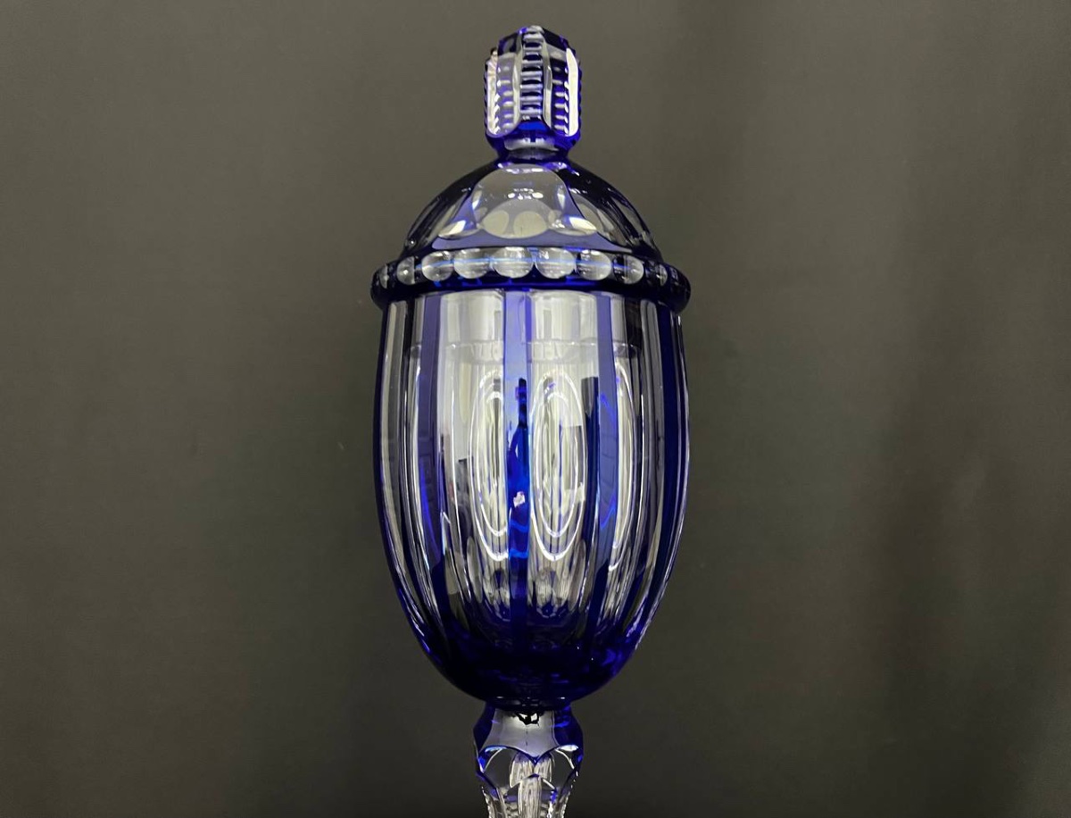 Large Covered Bowl On Foot In Cobalt Blue Lined Overlay Crystal-photo-3
