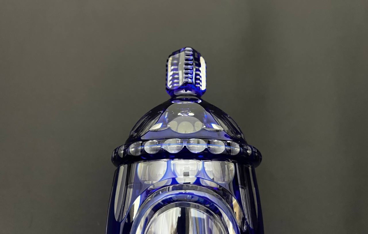 Large Covered Bowl On Foot In Cobalt Blue Lined Overlay Crystal-photo-1