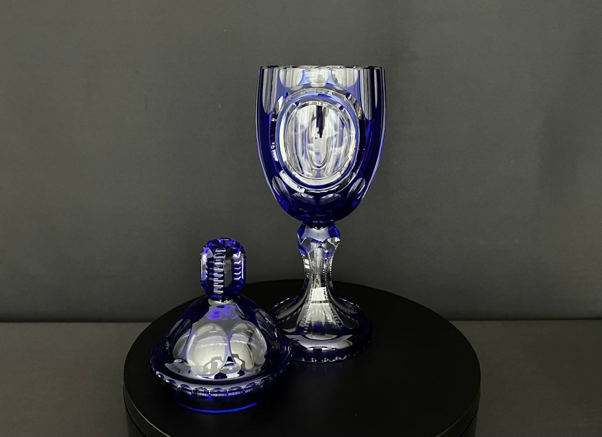 Large Covered Bowl On Foot In Cobalt Blue Lined Overlay Crystal-photo-4