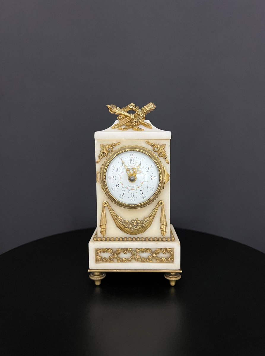Louis XVI Style White Marble And Gilt Bronze Desk Clock