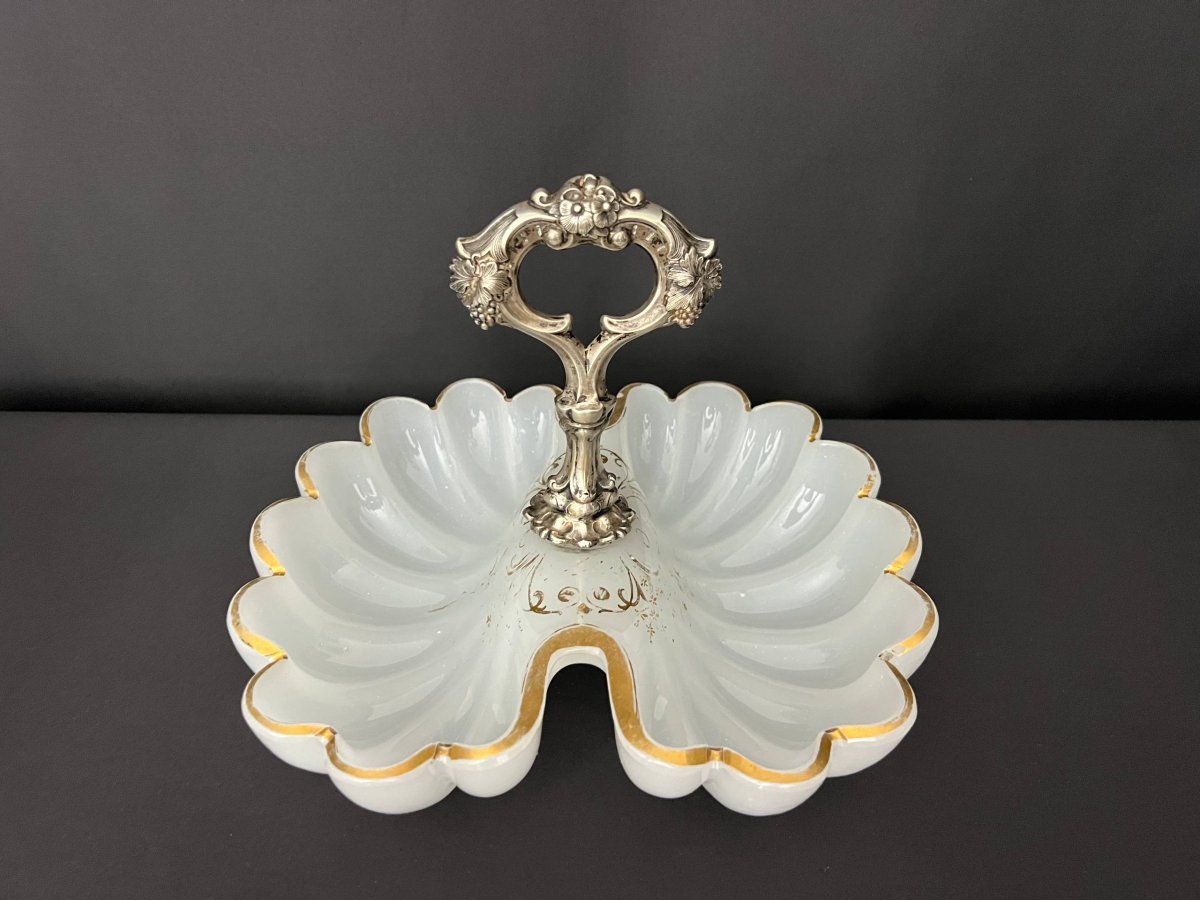 Coupe en opaline blanche et monture en métal argenté, fin XIXe siècle-photo-3