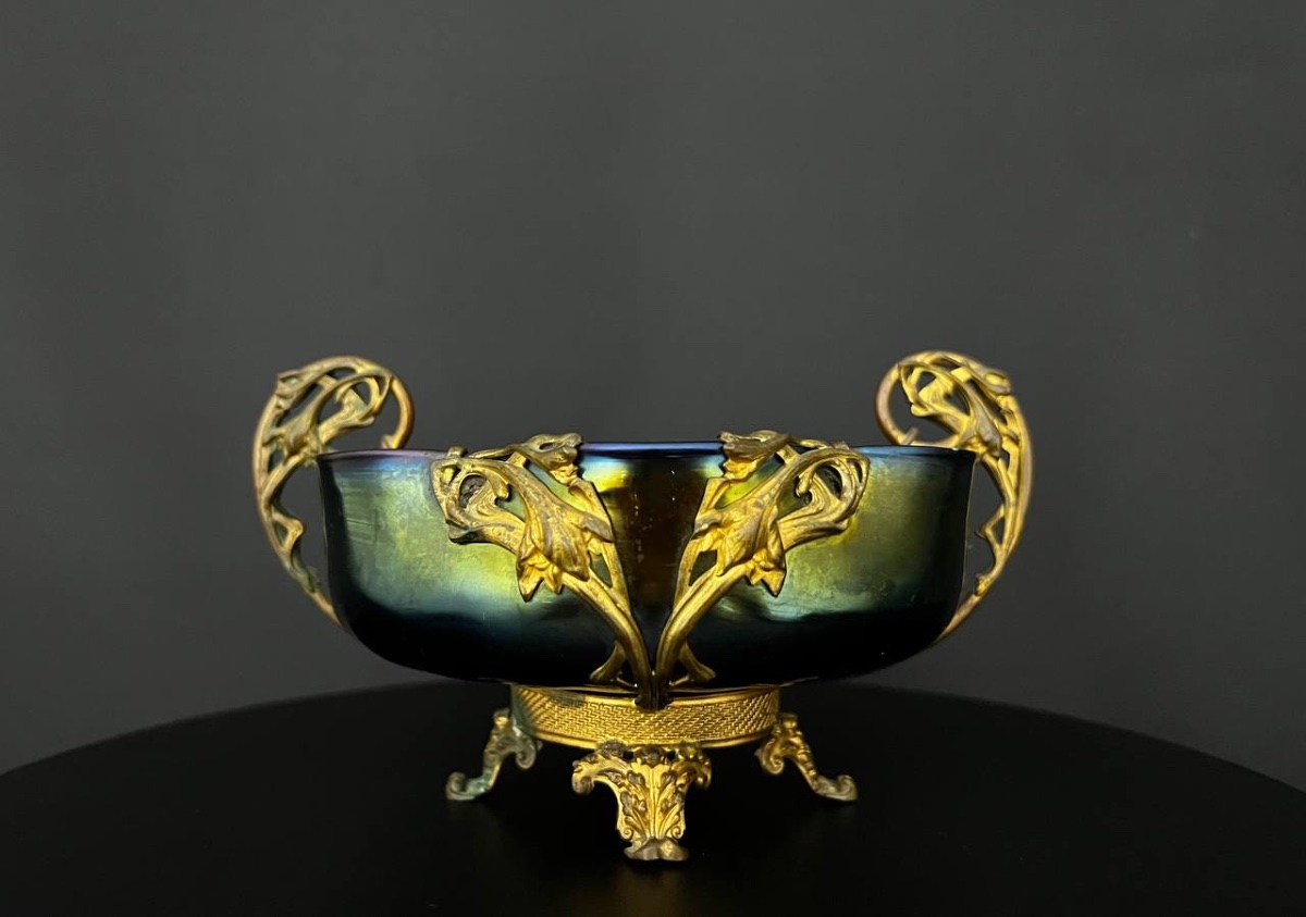 Art Nouveau Glass Goblet With Iridescent Finish By Loetz / Kralik, With A Setting Attributed To Lucien Marcel Bing-photo-3