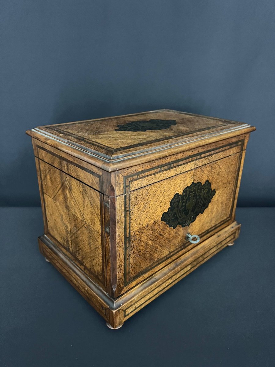 Napoleon III Cigar Humidor With Marquetry -photo-1