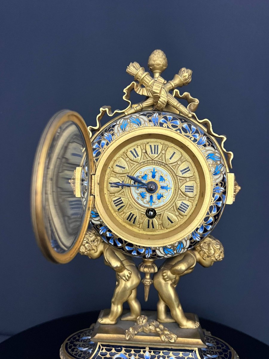 Pendule de cheminée en bronze doré et émaux polychromes aux putti-photo-1