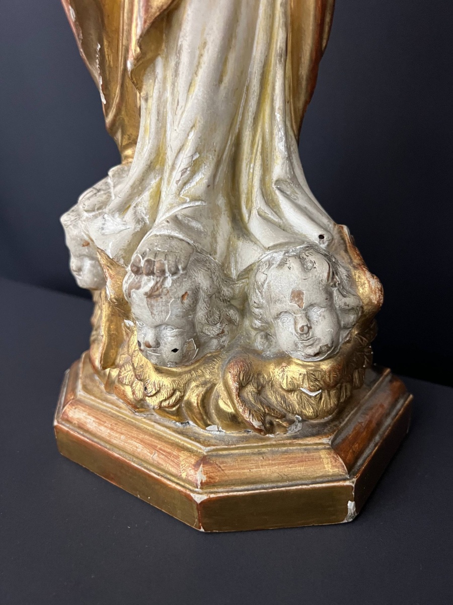 Carved, Polychrome, And Gilded Wooden Statue Of The Virgin Mary In Prayer-photo-2