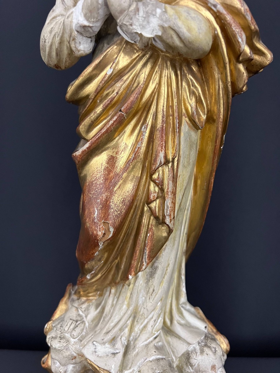 Carved, Polychrome, And Gilded Wooden Statue Of The Virgin Mary In Prayer-photo-3