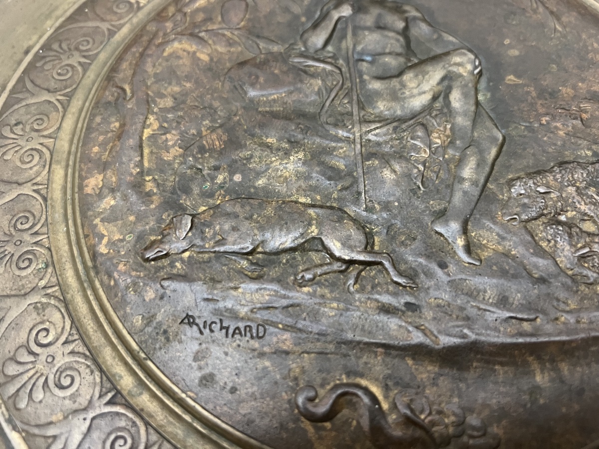 Alfred Pierre Richard (1844–1884) – Large Bronze Cup With Neo-greek Decoration-photo-2