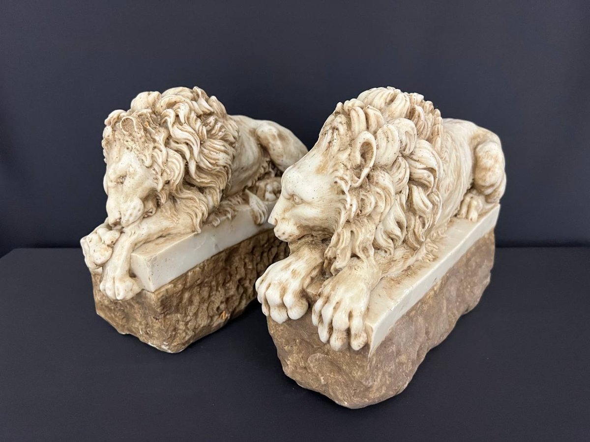 Paire de lions couchés en marbre – D’après Antonio Canova-photo-2