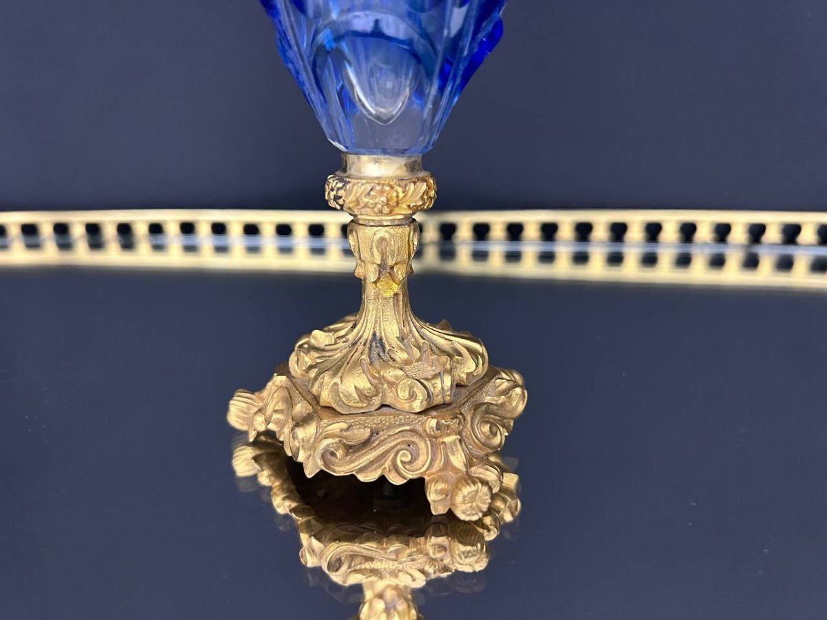 Aiguière en cristal bleu taillé et bronze doré, attribuée à Baccarat – époque Napoléon III-photo-1