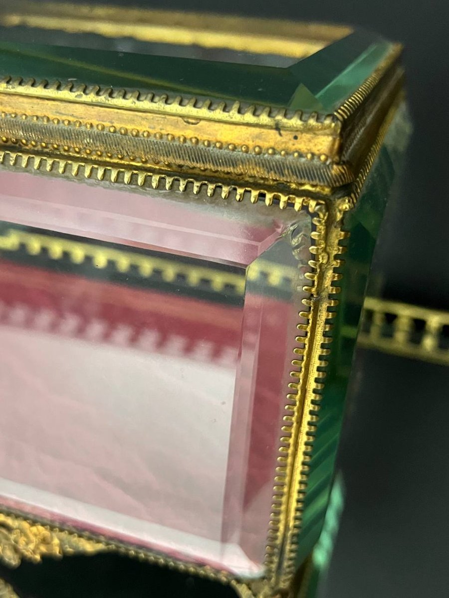 Large Jewelry Box With Beveled Glass And Gold-plated Metal-photo-1