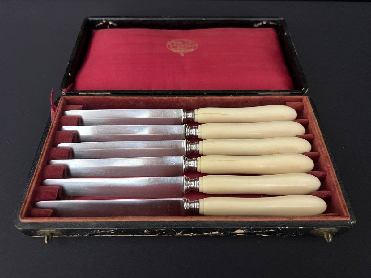 Set Of Six Silver Fruit Knives – Maison Dieutegard, Paris-photo-3
