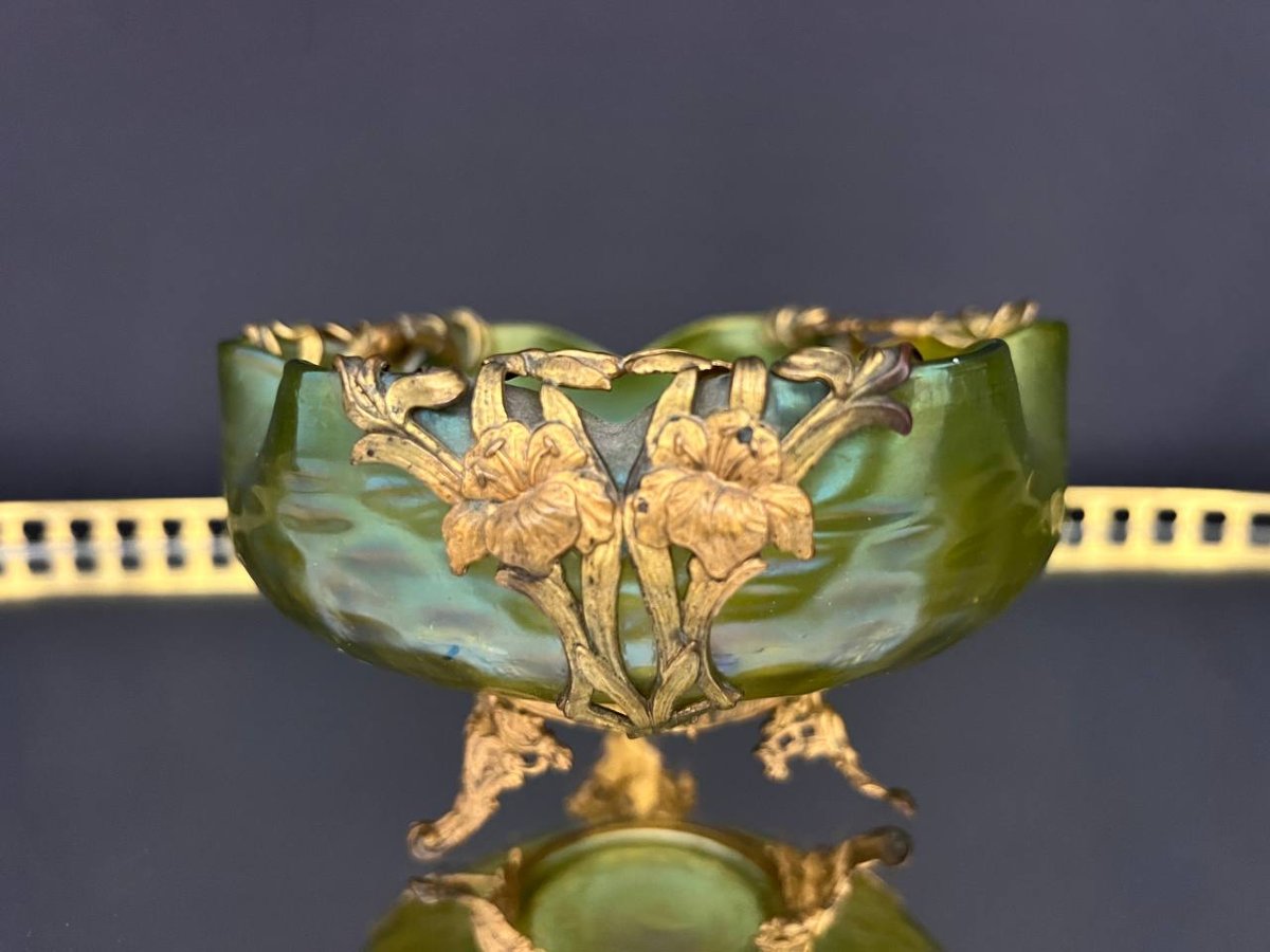 Coupe vide-poche Art Nouveau en verre irisé vert, dans le goût de Loetz-photo-2