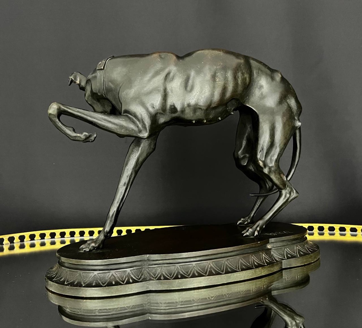 Sculpture Of A Greyhound In Patinated Bronze, After Barye-photo-1