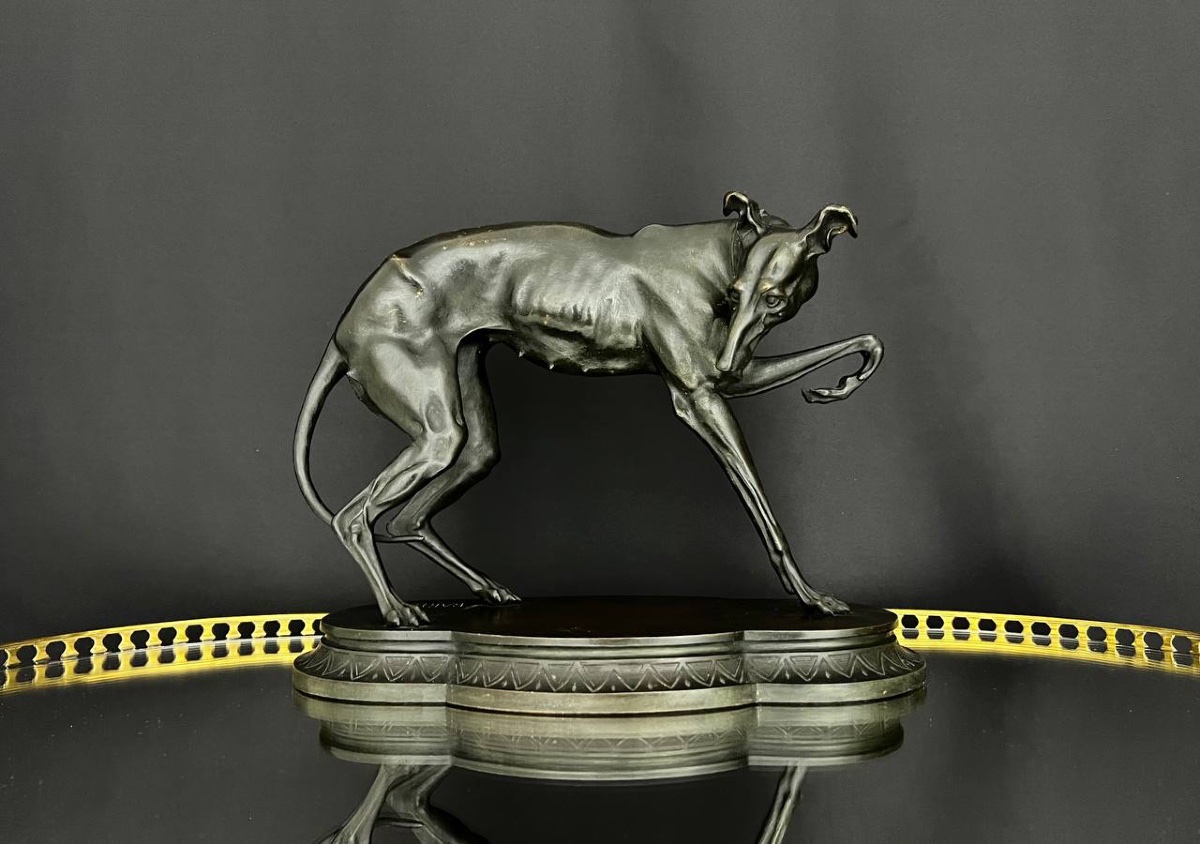 Sculpture Of A Greyhound In Patinated Bronze, After Barye-photo-5