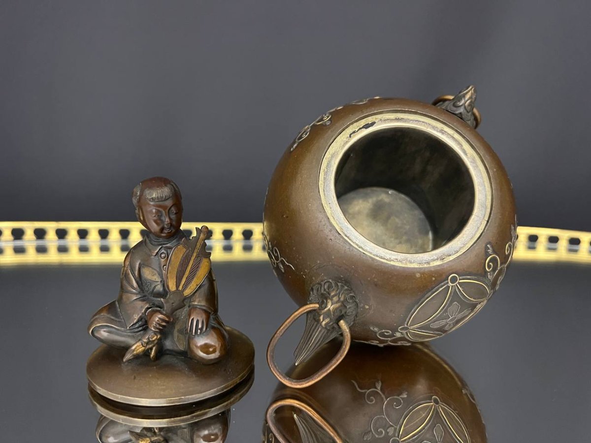 Koro Incense Burner, Bronze Tripod - Japan, Meiji Period-photo-3