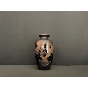 Engraved Glass Vase – La Rochère