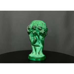 Heinrich Hoffmann, Art Deco Vase "bacchantes" In Malachite-colored Glass