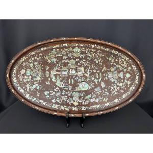 Plateau décoratif asiatique en bois exotique incrusté de nacre