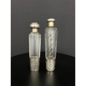 Deux flacons de voyage dits « Eau de Mélisse » en cristal taillé et argent massif Minerve