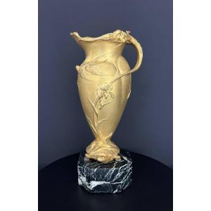 Art Nouveau Vase In Gilded Bronze, Signed T. Hingre