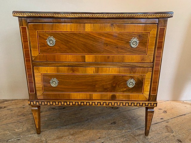 Louis XVI Chest Of Drawers, Circa 1780, Made Of Walnut, Hopfengärtner-photo-4