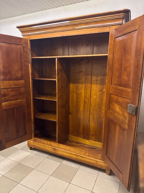 Armoire Biedermeier en merisier, vers 1830-photo-2
