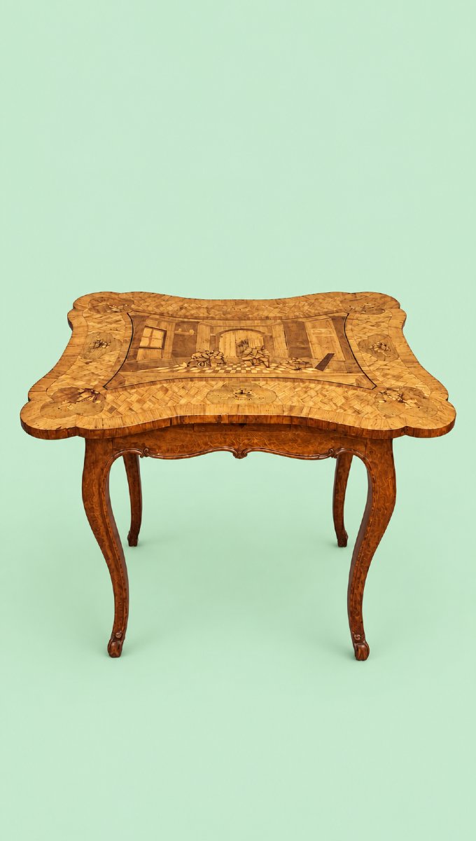 Table d'appoint du XVIIIe siècle