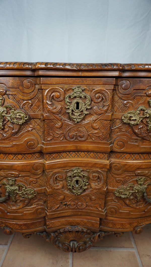 Commode française du XVIIIe siècle, style Louis XV-photo-7