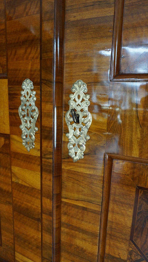 Armoire d'entrée baroque, fin du XVIIIe siècle-photo-2
