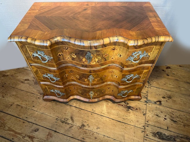 Baroque Chest Of Drawers From 1750-photo-3